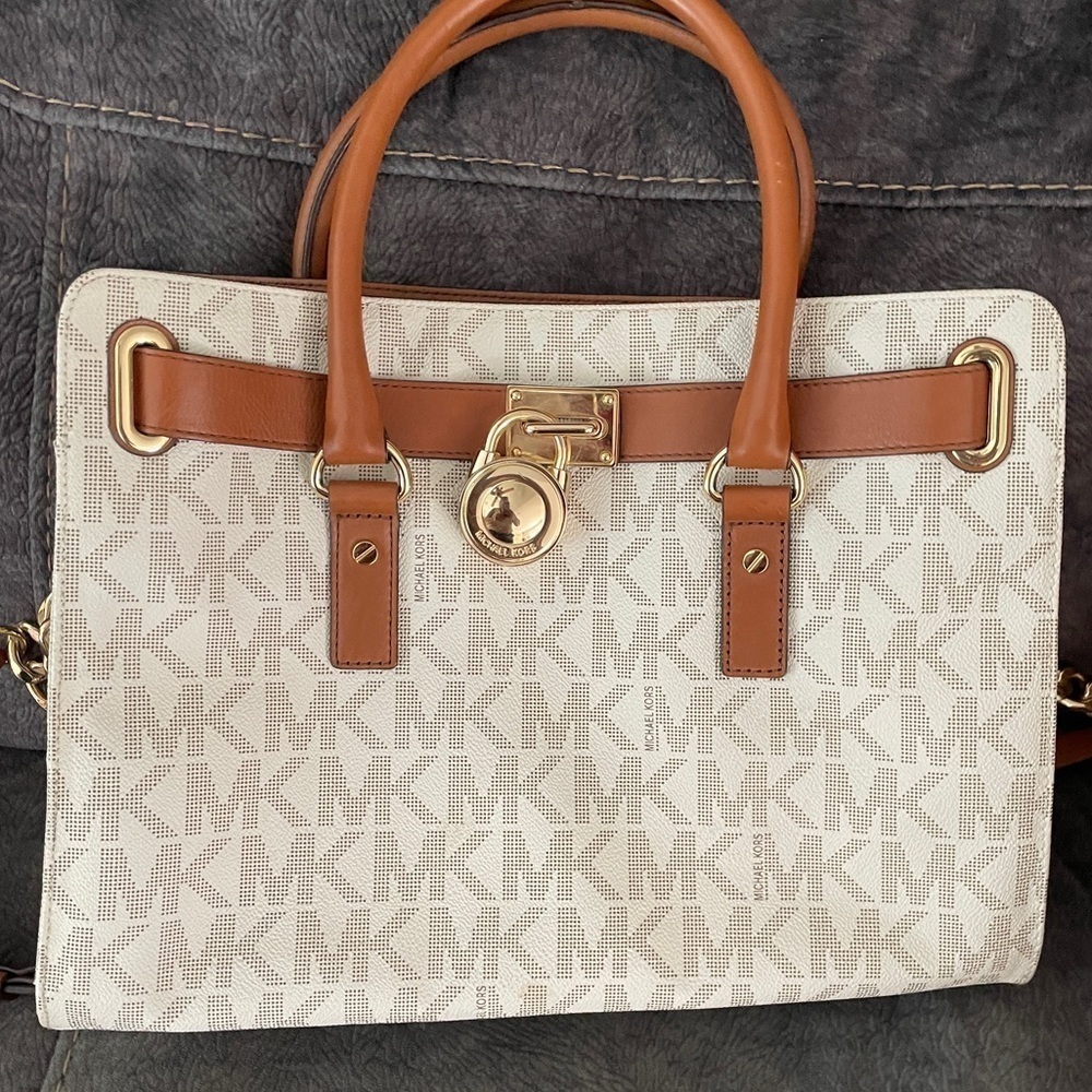 MICHAEL KORS- HAMILTON LARGE SATCHEL HAND BAG NWOT - clean, used once - Picture 2 of 14
